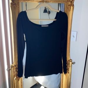 OFF THE SHOULDER body con top